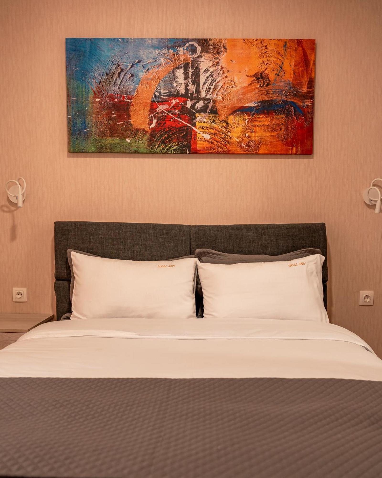 Hotel Well Inn Tbilisi Exterior foto